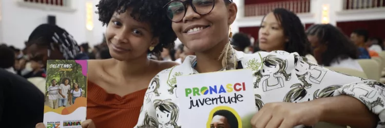 Estado e Ministério da Justiça firmam parceria focada em jovens de territórios afetados pela criminalidade e letalidade