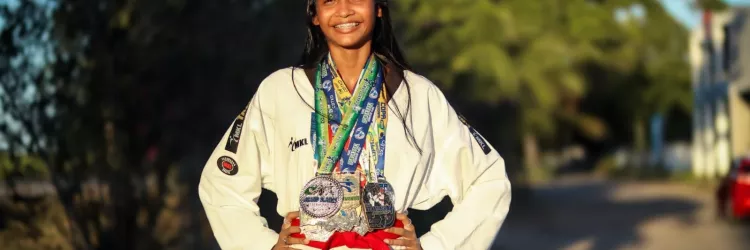 Estudante baiana de 16 anos é campeã brasileira de Taekwondo
