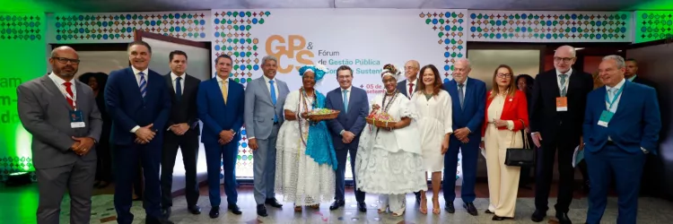 Em Salvador, Jerônimo participa de abertura de fórum que debate gestão pública e controle sustentável