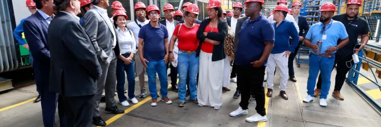 Obra do VLT do Subúrbio garante participação popular e geração de oportunidades para as comunidades locais