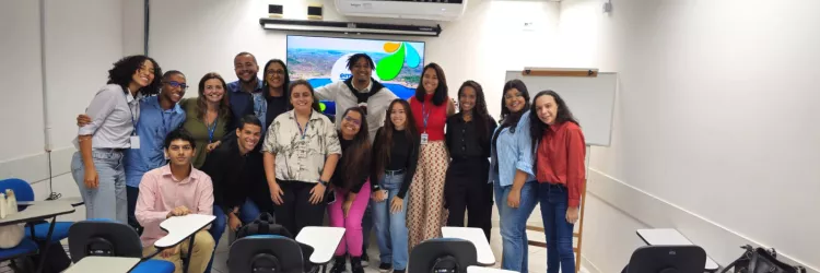 Estagiários da Secom visitam e conhecem o trabalho da Embasa e aprendem sobre os desafios da comunicação pública