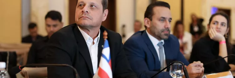 Fórum Nacional reúne estados e Governo Federal para debater planejamento e políticas públicas   O Fórum Nacional de Secretários Estaduais do Planejamento (Conseplan) reuniu, de 3 a 5 de setembro, em São Luís (MA), representantes de todo o país e do Governo Federal para trocar experiências e discutir os principais desafios do planejamento público. O encontro abordou temas como planos de longo prazo, orçamento, captação de recursos, monitoramento e avaliação de políticas públicas, além de iniciativas na área 