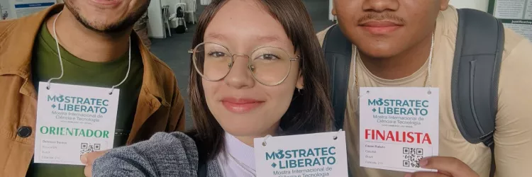 Projeto de estudantes de Catu chega à final de mostra internacional de ciência