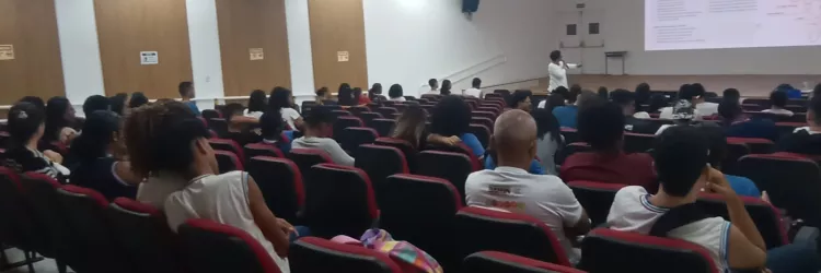 Escolas da rede estadual realizam atividades preparatórias para o Enem 2025