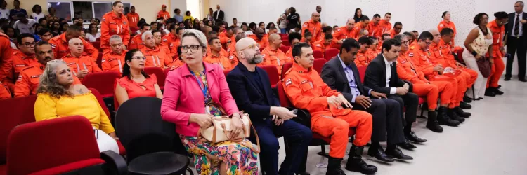 Corpo de Bombeiros e Secretaria da Educação lançam programa educativo em Salvador