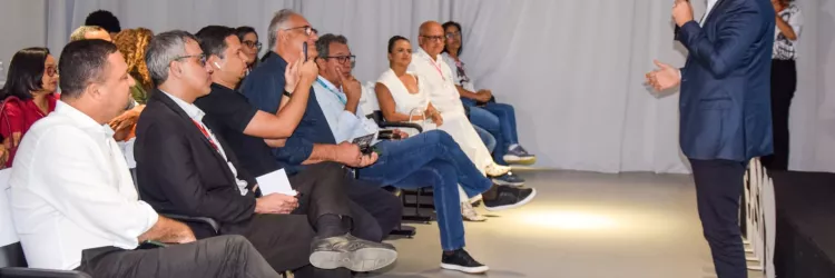 4ª Feira de Avicultura e Suinocultura Baiana