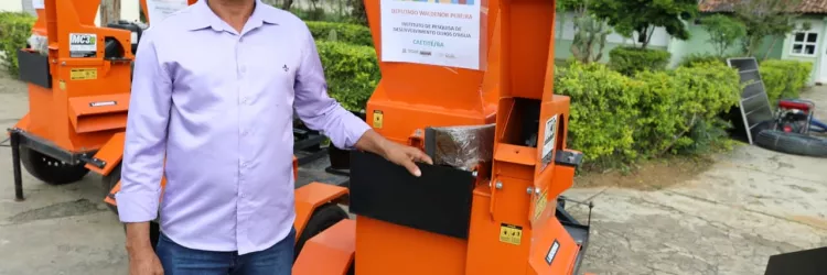 Governo do Estado reforça agricultura familiar com entrega de equipamentos em Vitória da Conquista