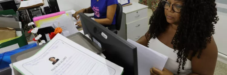 Renovação de matrícula da rede estadual inicia na segunda-feira (17)