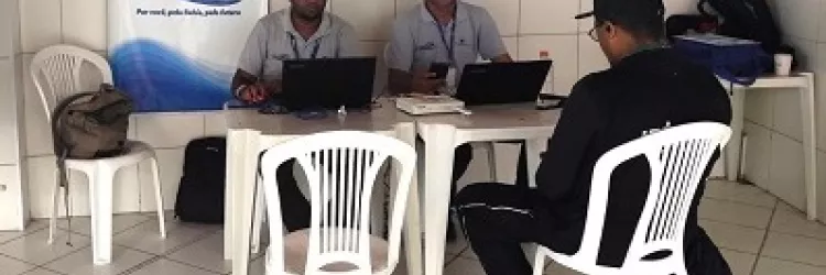 Escritório móvel da Embasa 