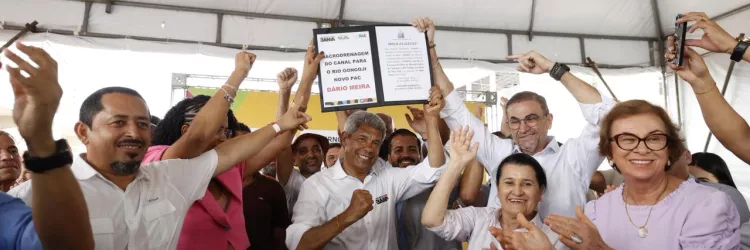 Jerônimo Rodrigues assina ordem de serviço para obra de macrodrenagem em Dário Meira
