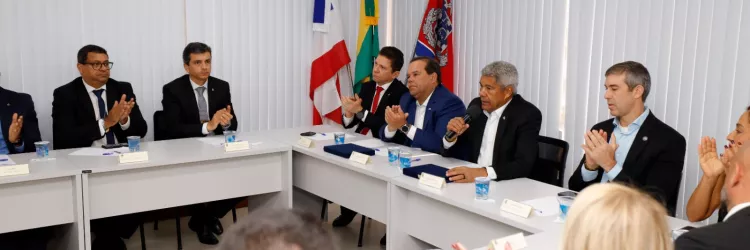 Em reunião com a Polícia Civil, Jerônimo Rodrigues alinha trabalho das forças de segurança no enfrentamento à criminalidade
