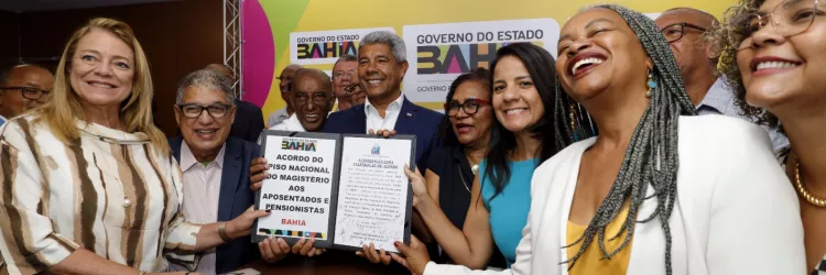 Governo da Bahia assina acordo relativo ao piso do magistério