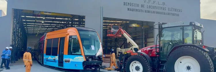 Trens do VLT já estão em preparação para início da operação assistida em 2026