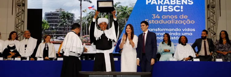Jerônimo Rodrigues se torna primeiro governador da Bahia a receber título de Doutor Honoris Causa pela Uesc