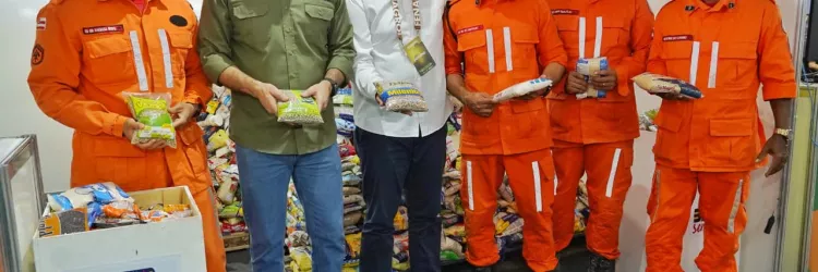 Seagri entrega cinco toneladas de alimentos arrecadados na Fenagro ao programa Bahia Sem Fome