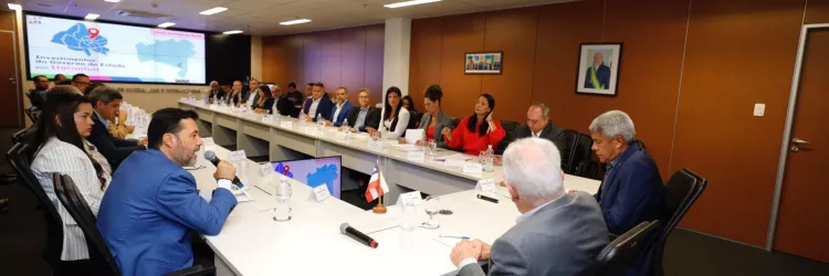 Governador se reúne com prefeito de Itarantim e destaca investimentos de R$ 36 milhões no município