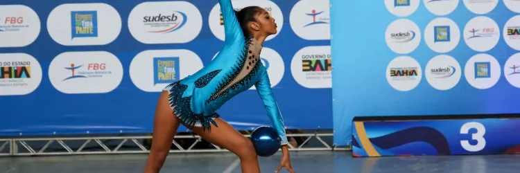 Cagiba abre 300 novas vagas para aulas gratuitas de ginástica artística em Salvador
