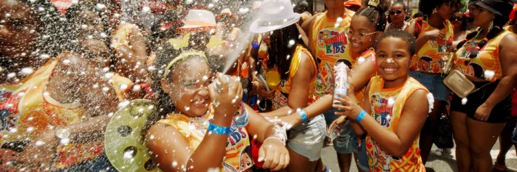 Ouro Negro: Vamos Nessa Kids leva alegria para as famílias no circuito Osmar