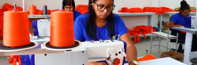 Em Olindina, SDE celebra inauguração de parque fabril