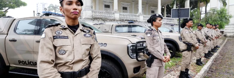 Jerônimo Rodrigues entrega viaturas para reforçar atuação da Ronda Maria da Penha no Norte do estado