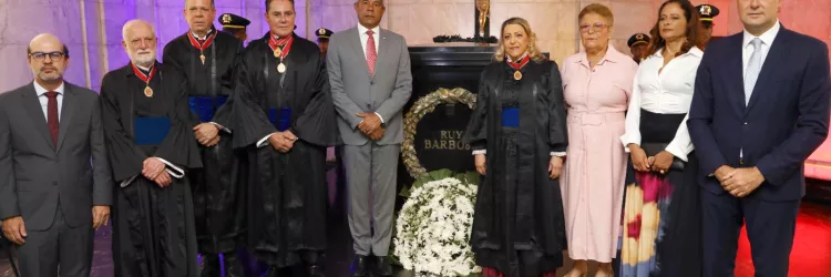 Governador prestigia cerimônia de posse da nova mesa diretora do Tribunal de Justiça da Bahia