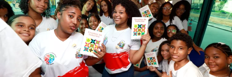 Circuito Educativo do VLT leva experiência de mobilidade urbana a estudantes da rede pública