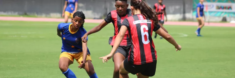 Copa Loreta Valadares