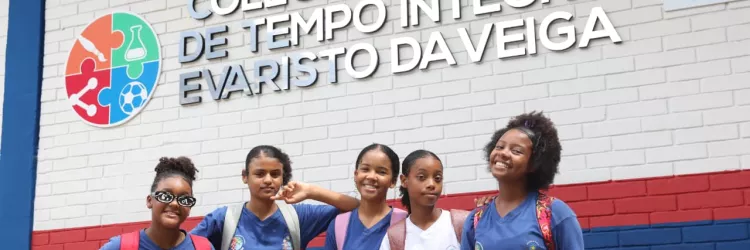 Colégio Estadual de Tempo Integral (CETI) Evaristo da Veiga.