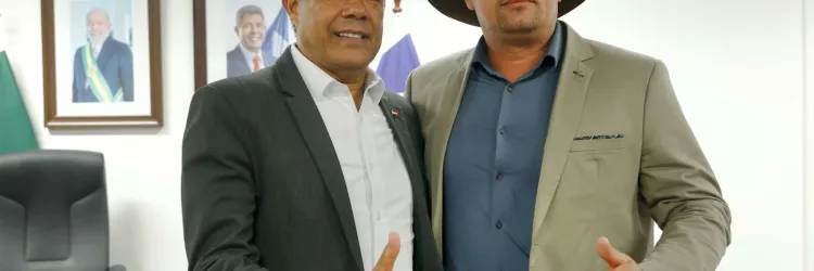 overno do Estado entrega novos equipamentos e debate novos investimentos para Cordeiros