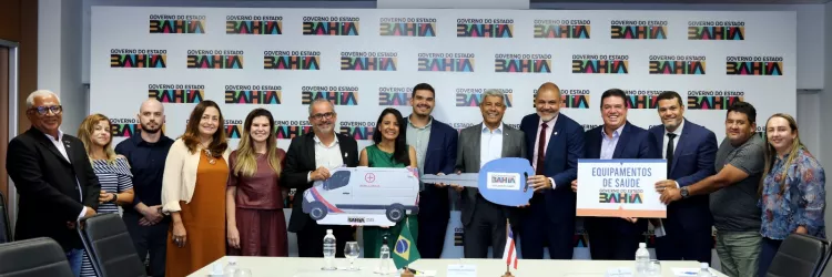 Governo do Estado entrega ambulância e equipamentos hospitalares para o município de Boquira