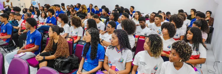Escuta de jovens mulheres fortalece políticas de enfrentamento à violência de gênero na Bahia