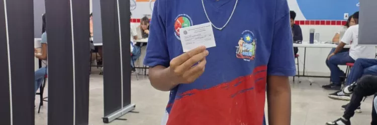 SAC Itinerante e Rolê Cidadão ampliam serviços em escolas estaduais e reforçam acesso à cidadania em Salvador