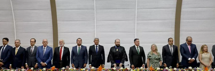 Governador destaca papel da Justiça Eleitoral durante posse da nova presidência do TRE-BA