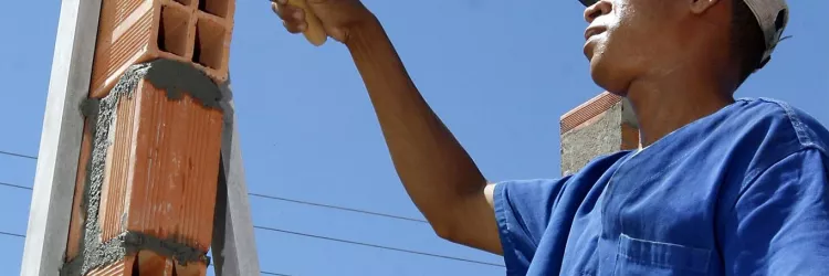 Com 6.890 novos postos em fevereiro, a Bahia gerou 13.250 vagas no ano