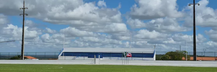 Estádio municipal reformado é entregue em Itapicuru nos 298 anos da cidade