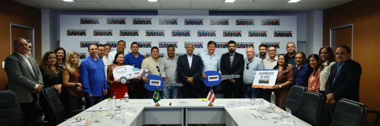 Estado garante ambulância, equipamentos e novos investimentos para Santa Teresinha