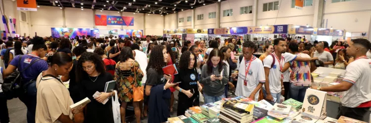 Governo da Bahia promove a diversidade literária na Bienal do Livro 2026