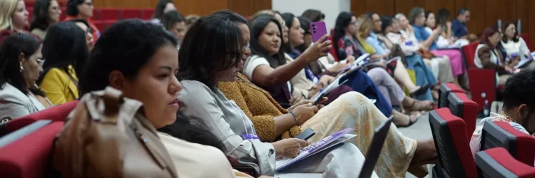 Casa da Mulher Brasileira atualiza diretrizes para ampliação do atendimento a meninas e mulheres vítimas de violência doméstica