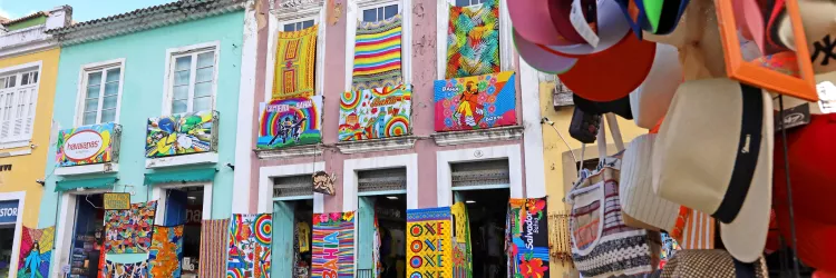 Pelourinho recebe shows de Swing do Pelô, Commanche, Seu Pereira, Flor de Maracujá e Forró Passa Pé; confira programação