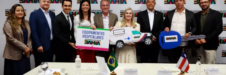 Nesta quarta-feira (6), o governador Jerônimo Rodrigues se reuniu com o prefeito de Dom Basílio, Fernando Santos, para discutir uma pauta central para o município: o abastecimento de água, com destaque para a Barragem do Rio do Paulo. Durante o encontro, foram entregues uma ambulância, um veículo administrativo e equipamentos hospitalares, reforçando a estrutura de saúde e ampliando a capacidade de atendimento à população.  O projeto da barragem vai melhorar o abastecimento de Dom Basílio e também atender m
