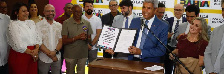 Jerônimo Rodrigues anuncia ponto facultativo na sexta-feira (5), após feriado de Corpus Christi