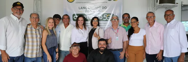 Investimento de R$ 1,3 milhão fortalece alimentação animal e produção leiteira no Piemonte do Paraguaçu