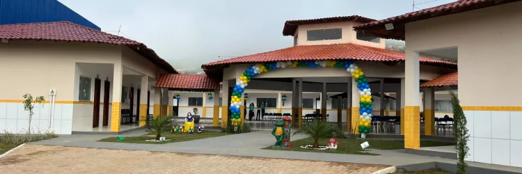 Em Gandu, SEC anuncia mais investimentos e fortalece Educação Básica