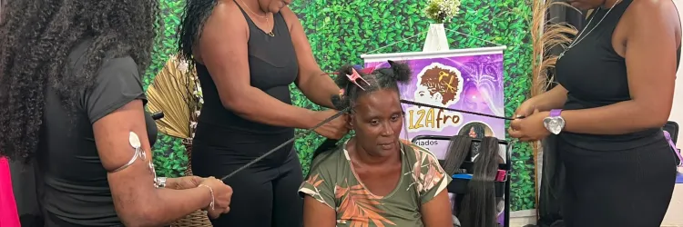 Julho das Pretas promove acolhimento e valorização da identidade negra no Colégio Estadual Clarice Santiago dos Santos
