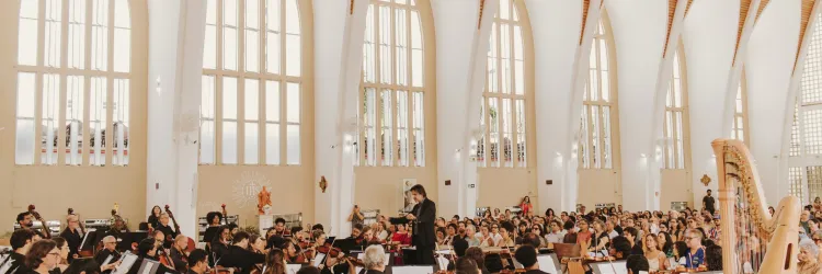 OSBA estreia nova Sala Principal do TCA