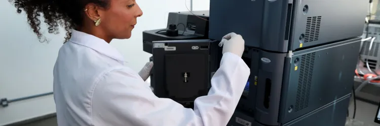 Novos cromatógrafos aceleram laudos toxicológicos e reforçam atuação da Polícia Técnica na Bahia
