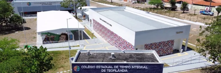 Nova escola, obras em rodovias e serviços públicos ampliam atendimento à população de municípios baianos