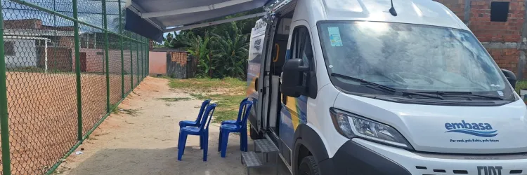 Atendimento móvel da Embasa está disponível em bairro de Salvador e Saubara