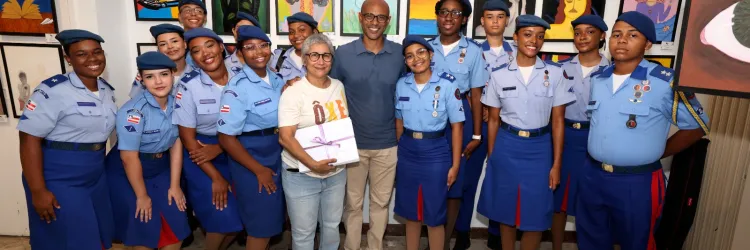 Em Salvador, estudantes do CPM Lobato transformam sentimentos e experiências em obras de arte