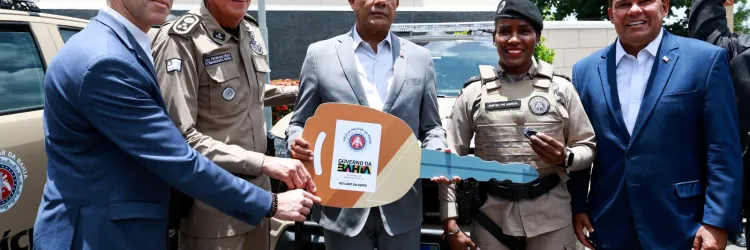 Segurança fortalecida: governador entrega 48 novas viaturas à Polícia Militar e amplia proteção às mulheres